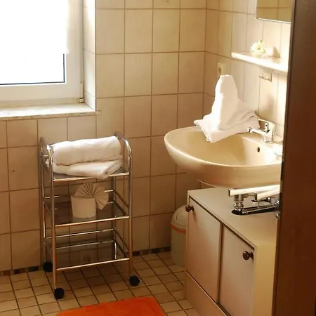 Haus Nicole Ferienwohnung 2 * クックスハーフェン